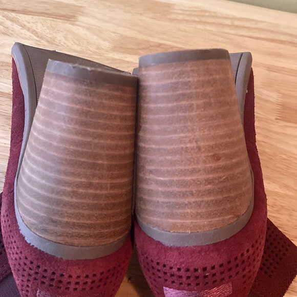 TOMS Suede Majorca Perforated Peep toe Bootie - Picture 7 of 11